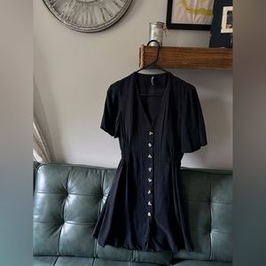 NWOT Zara short sleeve dress